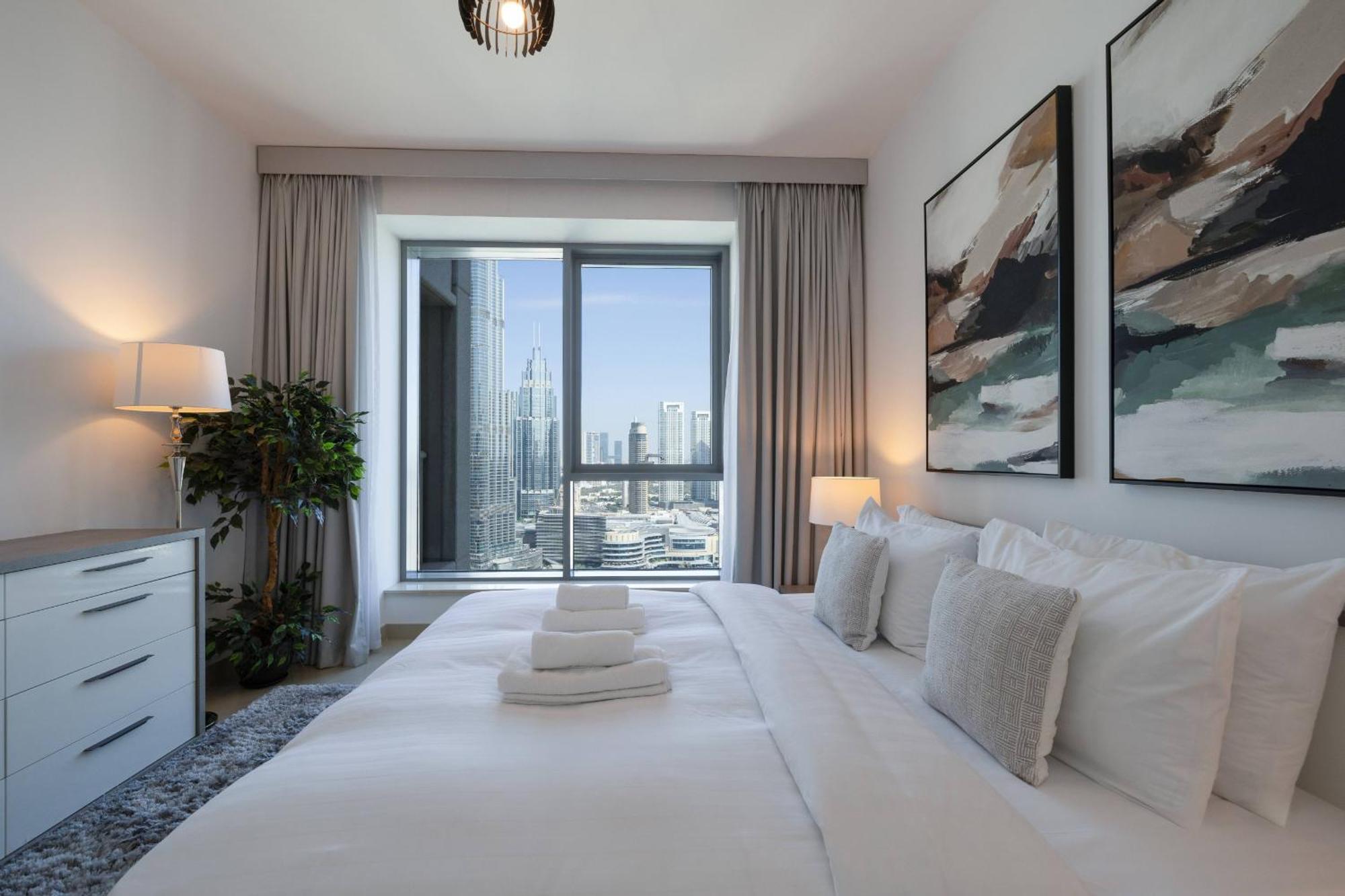 Signature Burj Khalifa View Residence Dubai Esterno foto